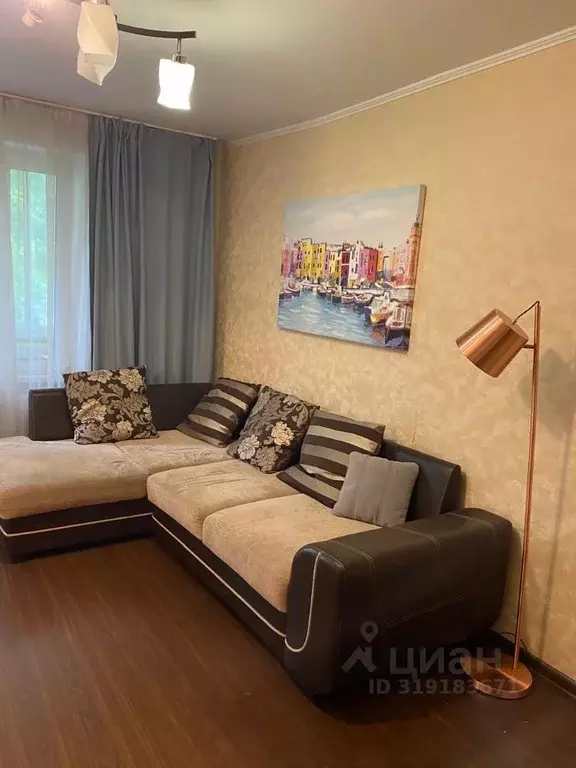 2-к кв. Москва Клинская ул., 10К3 (46.9 м) - Фото 0