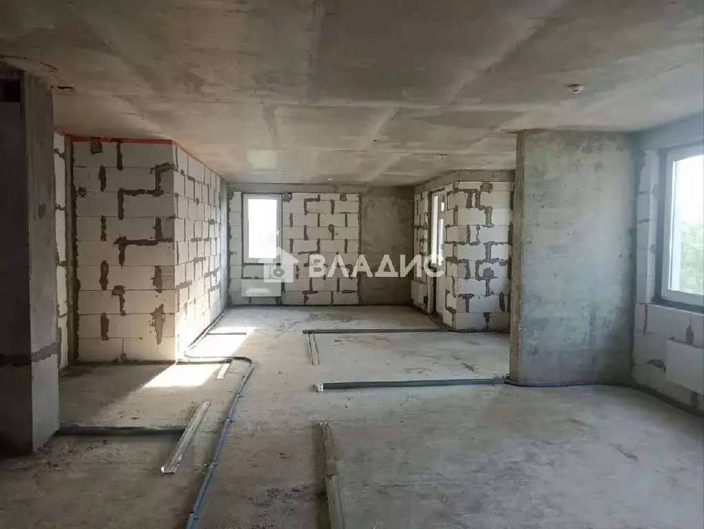 Продается 3-комнатная квартира - Фото 1