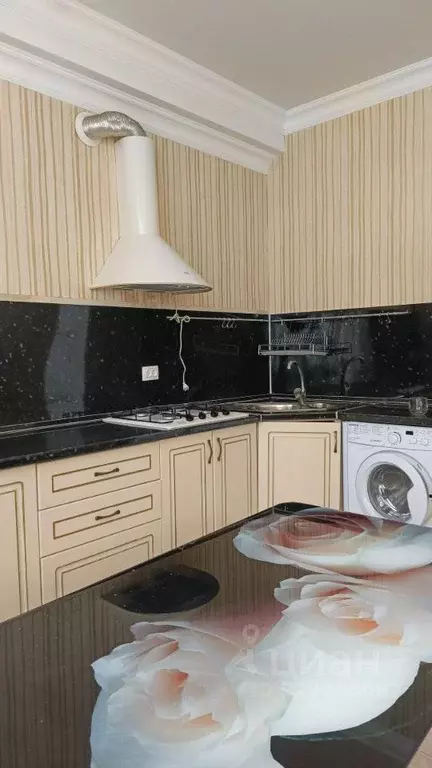 1-к кв. Дагестан, Махачкала ул. Комарова, 15 (50.0 м) - Фото 1