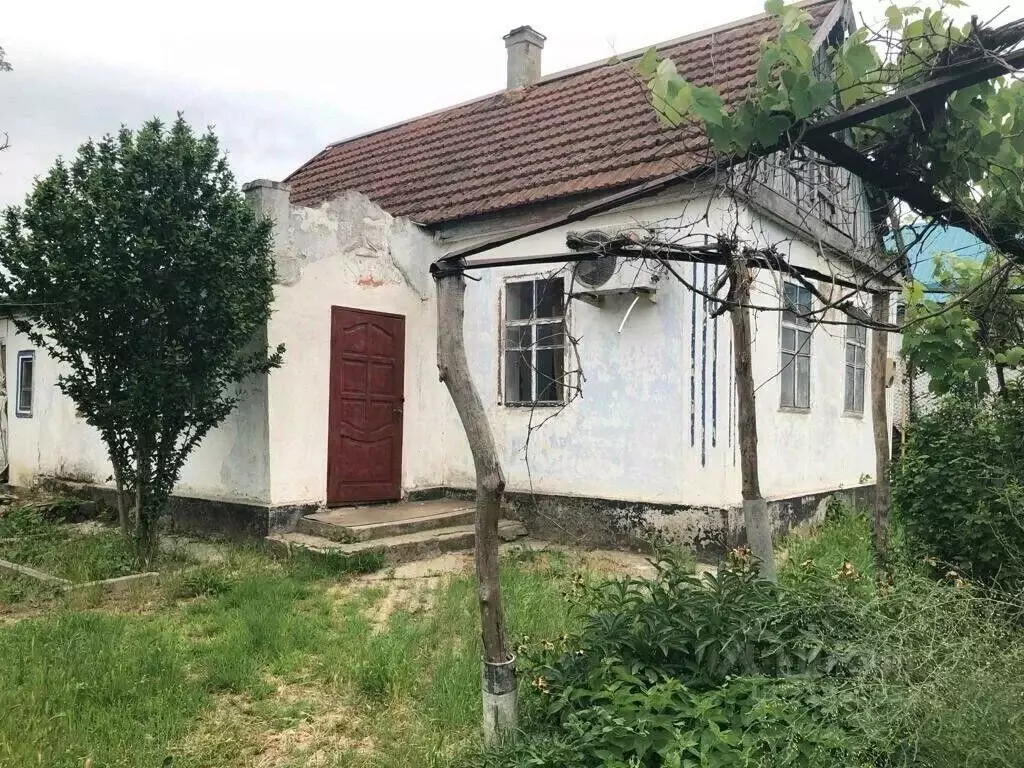 Дом в Краснодарский край, Темрюкский район, Краснострельское с/пос, ... - Фото 1