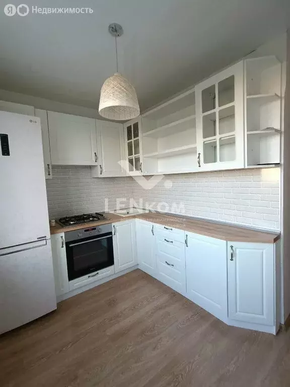 3-комнатная квартира: Ижевск, улица имени Барышникова, 75 (54.3 м) - Фото 1