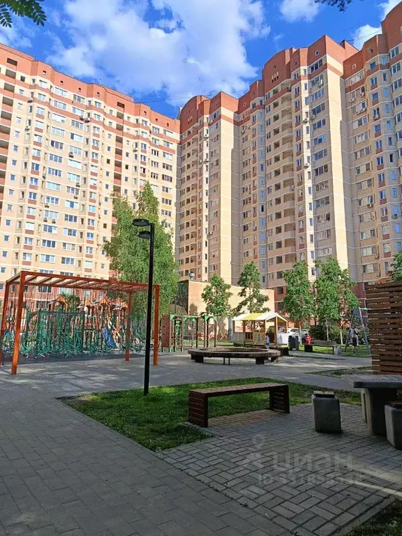 2-к кв. Москва, Москва, Троицк пл. Академическая, 3 (75.0 м) - Фото 1