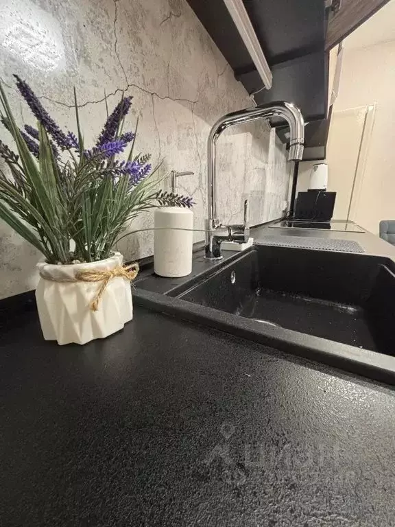 1-к кв. Пермский край, Пермь Молодогвардейская ул., 37 (44.0 м) - Фото 1