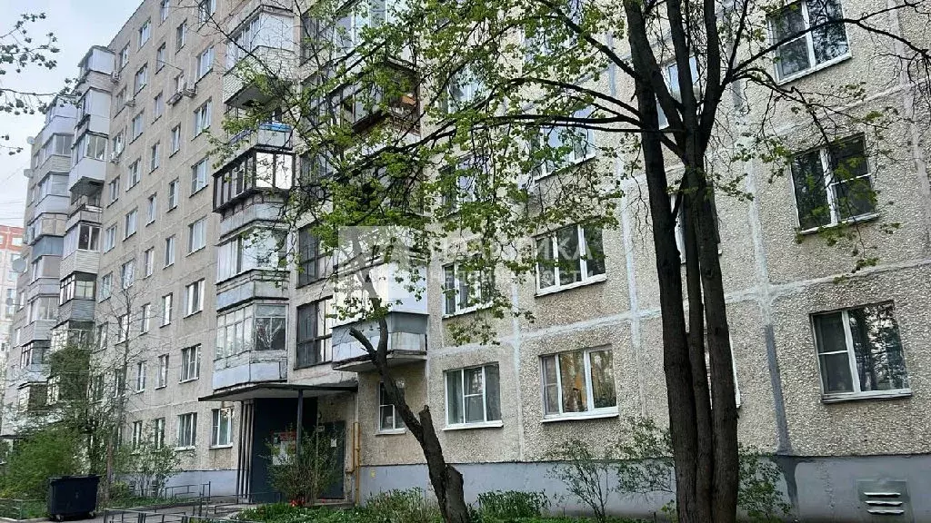 Продается 3-комнатная квартира - Фото 1