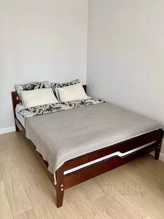 1-к кв. Татарстан, Казань ул. Братьев Касимовых, 35 (36.0 м) - Фото 1