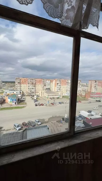 3-к кв. Свердловская область, Каменск-Уральский Каменская ул., 81А ... - Фото 1