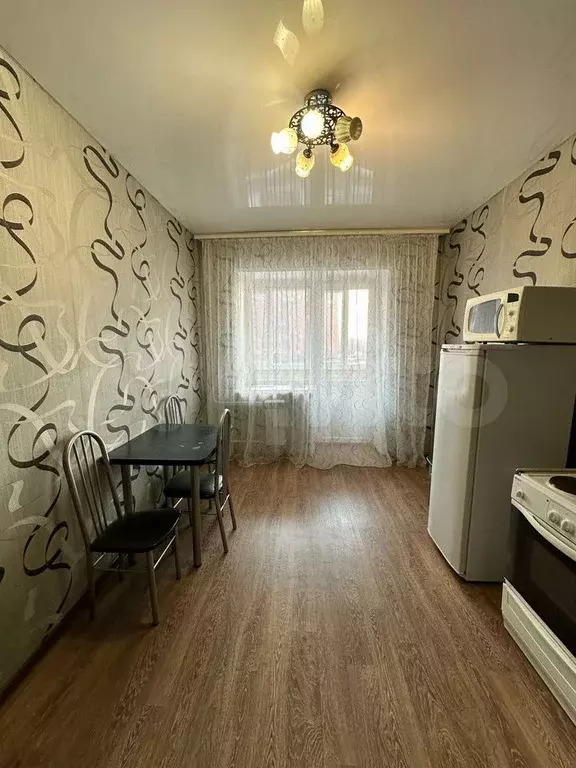 1-к. квартира, 40 м, 1/5 эт. - Фото 1