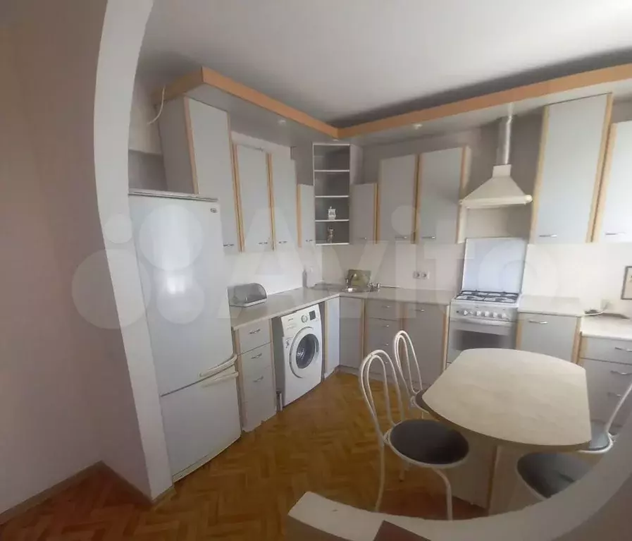 3-к. квартира, 72 м, 10/11 эт. - Фото 0