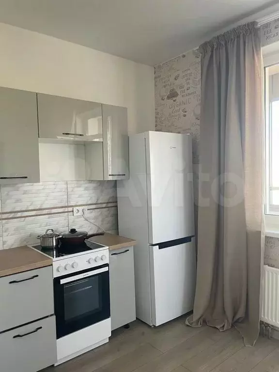 1-к. квартира, 38 м, 17/24 эт. - Фото 0