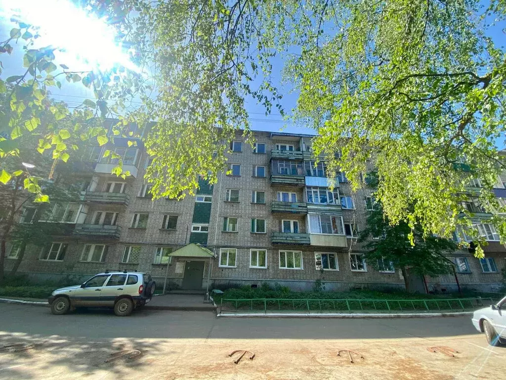 1-комнатная квартира: Кирово-Чепецк, улица Ленина, 66к3 (33.3 м) - Фото 0