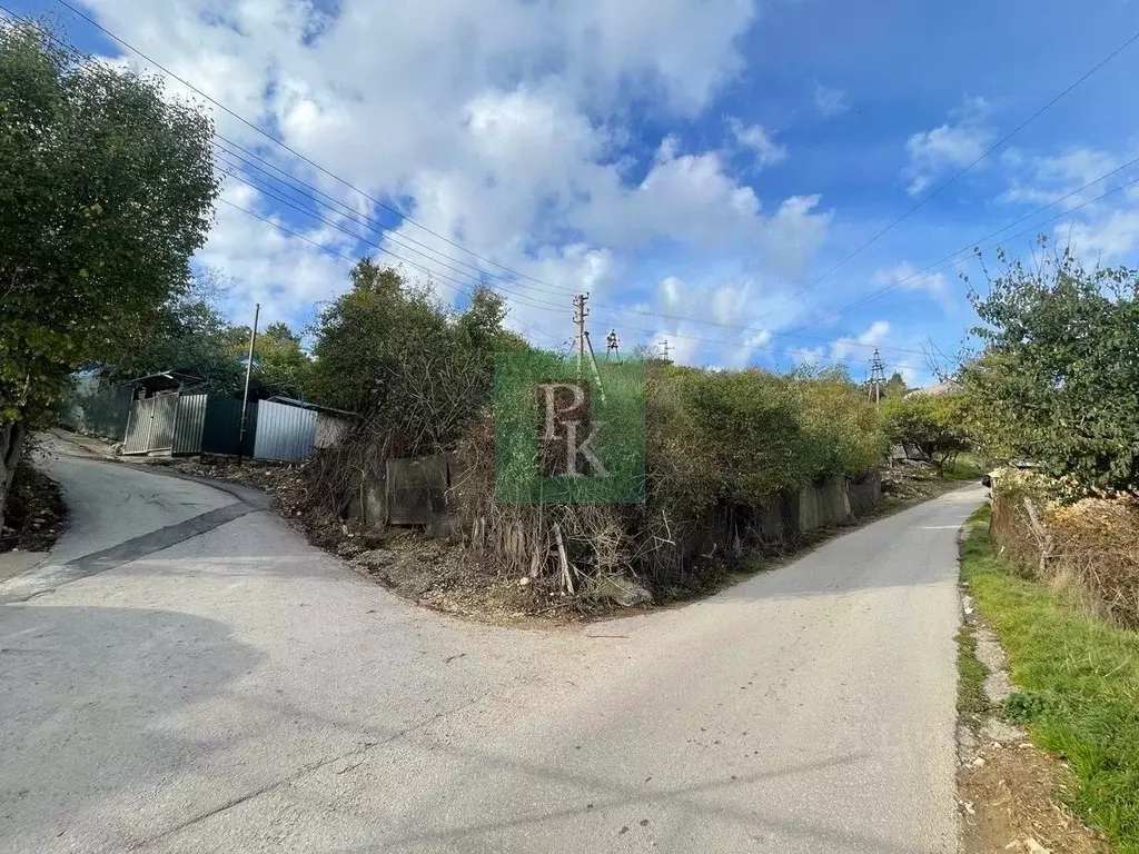 Участок в Севастополь ул. Выгонная, 11 (9.8 сот.) - Фото 1