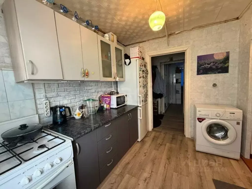 1-к кв. Вологодская область, Великий Устюг ул. Нахимова, 10 (32.1 м) - Фото 0