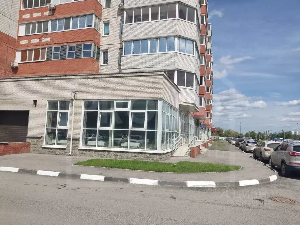 Помещение свободного назначения в Омская область, Омск ул. Конева, 40 ... - Фото 0