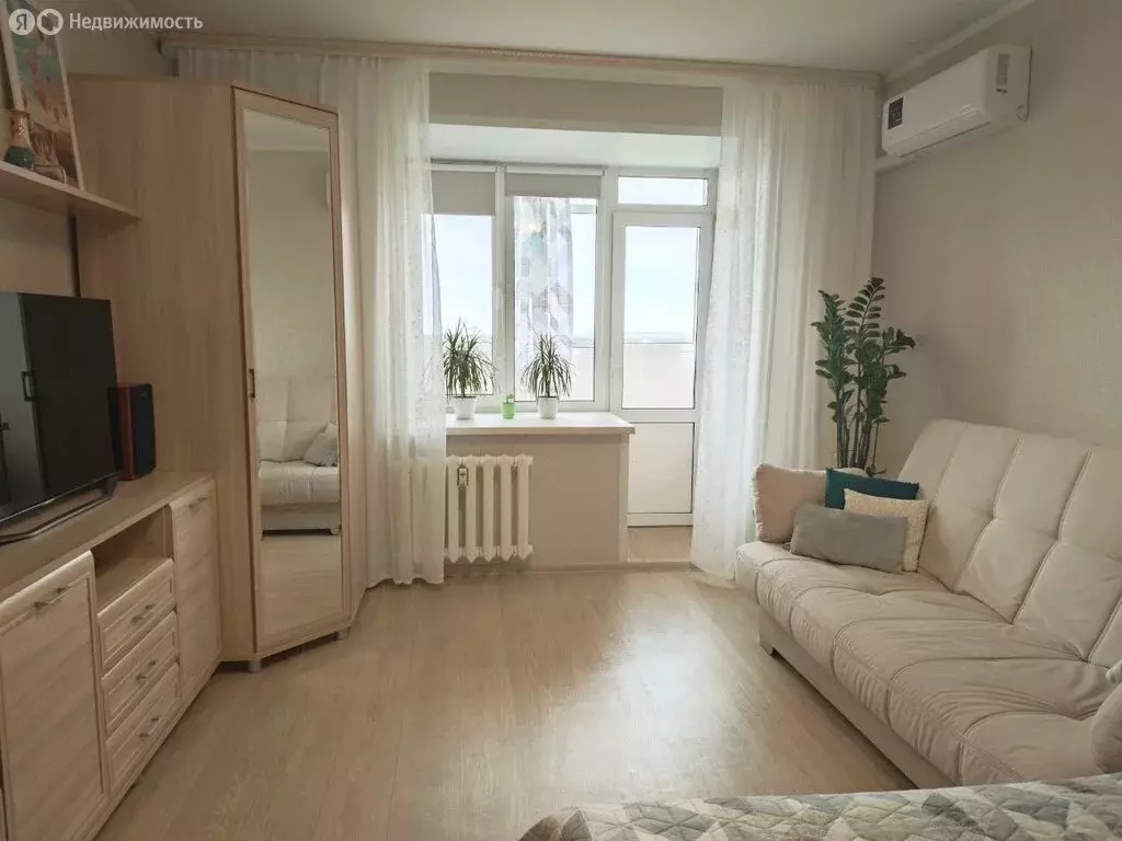 1-комнатная квартира: Пермь, улица Калинина, 42 (38.5 м) - Фото 1