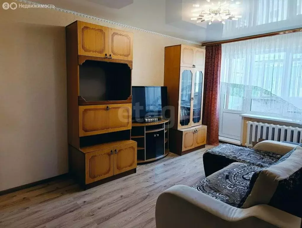 4-комнатная квартира: Якутск, улица Лермонтова, 90/2 (70.6 м) - Фото 1