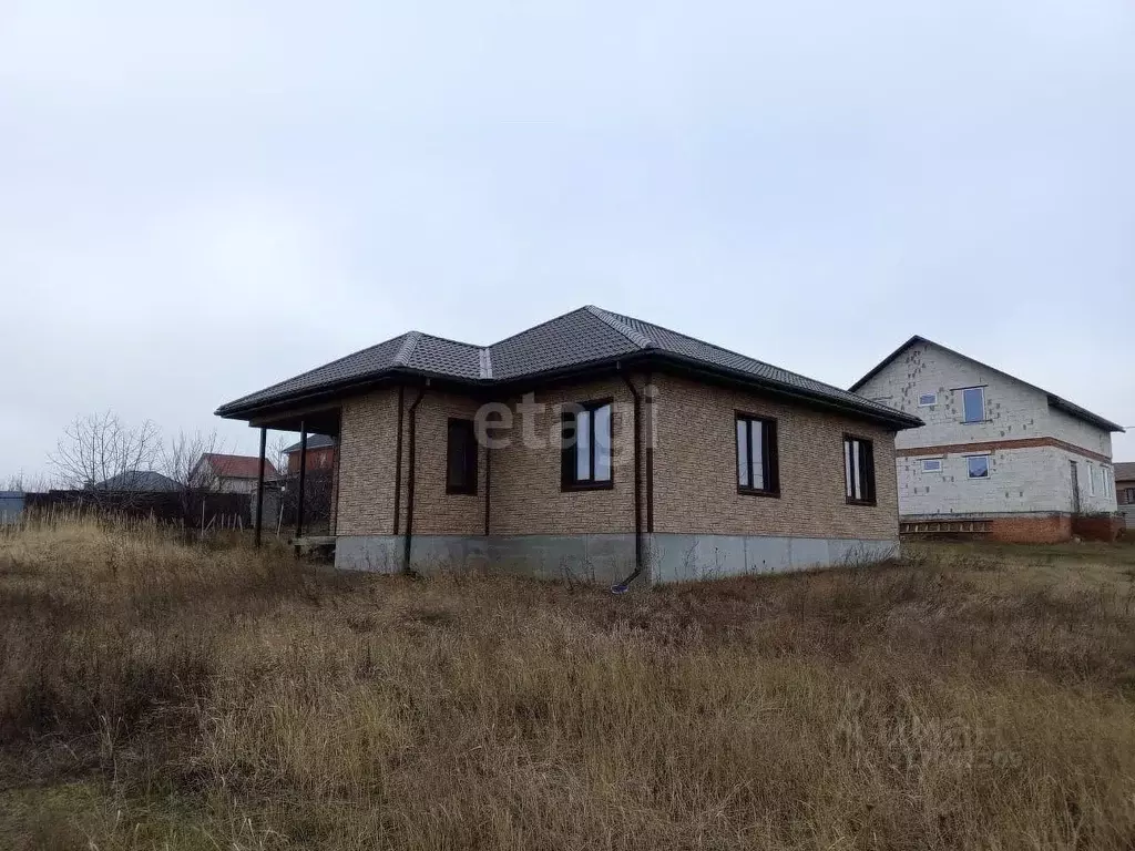 Дом в Белгородская область, Белгородский район, с. Стрелецкое ул. ... - Фото 0