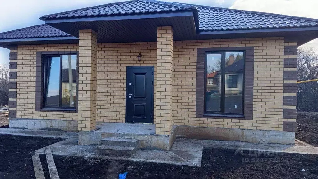 Дом в Оренбургская область, Оренбургский район, с. Подгородняя ... - Фото 2