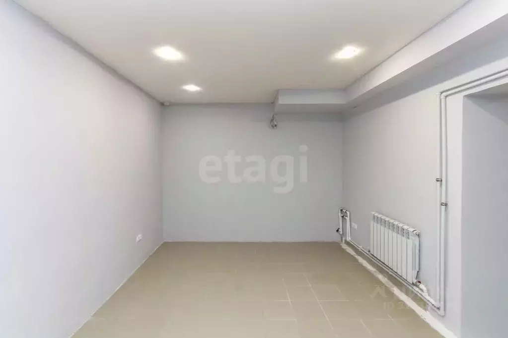 Помещение свободного назначения в Тюменская область, Тюмень Солнечный ... - Фото 1