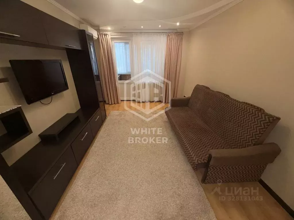 1-к кв. Крым, Ялта ул. Кирова, 136 (31.3 м) - Фото 1