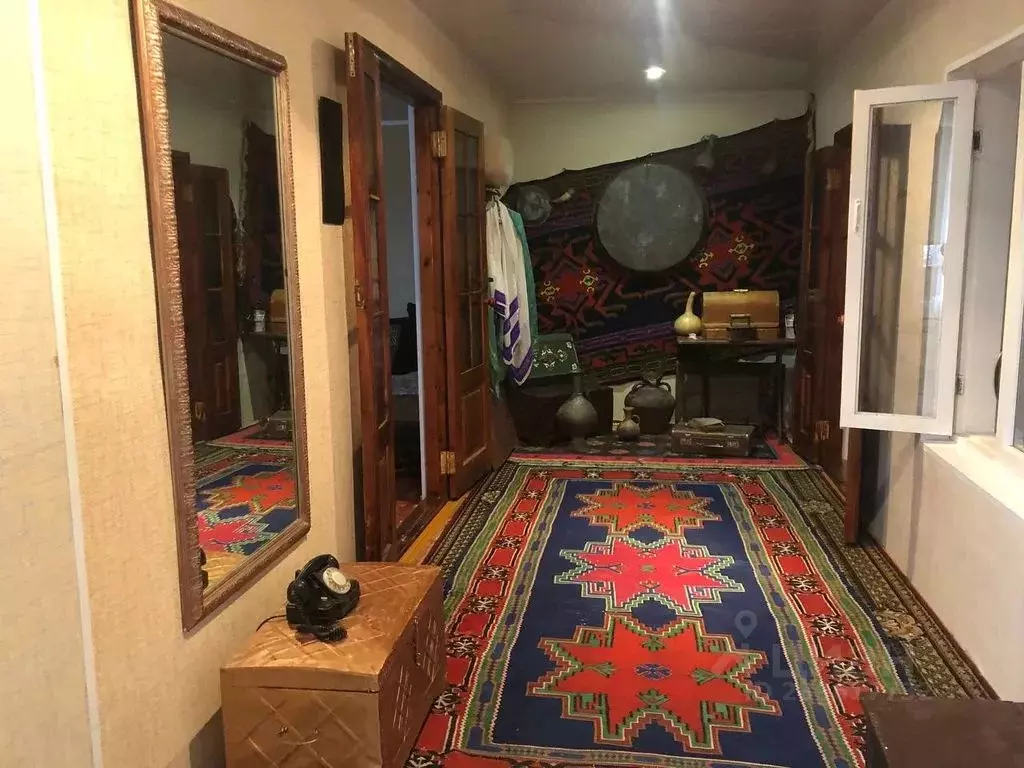 Комната Дагестан, Хунзахский район, с. Хариколо ул. Хариколинская, 33 - Фото 1