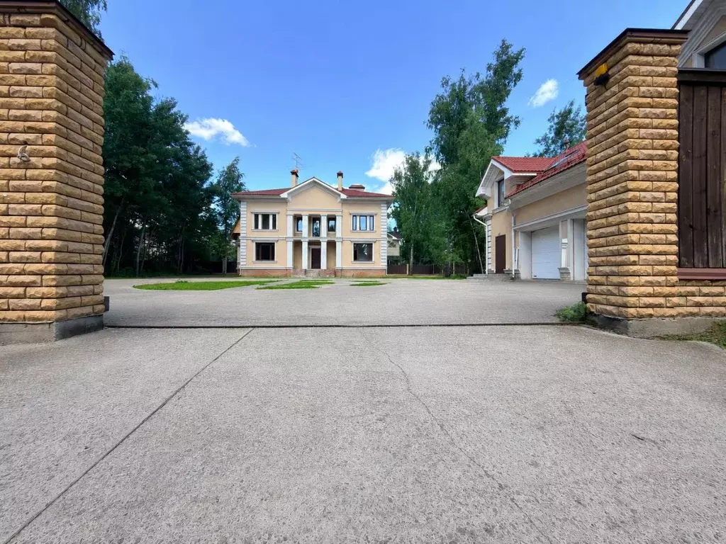 Коттедж в Москва д. Десна, Витязь кп, 60 (422 м) - Фото 1