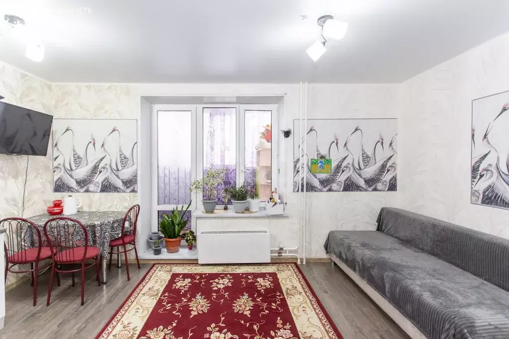 Квартира-студия: Тобольск, 15-й микрорайон, 37 (29.3 м) - Фото 1