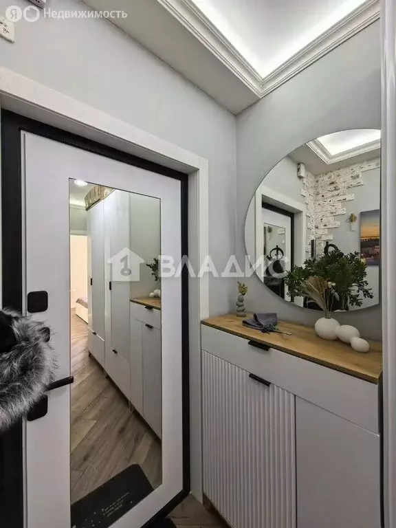 2-комнатная квартира: Москва, улица Плеханова, 22 (64.1 м) - Фото 1