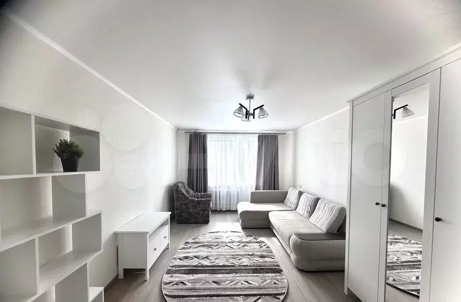 1-к. квартира, 35 м, 4/9 эт. - Фото 1