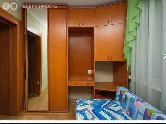 3-комнатная квартира: Тюмень, Харьковская улица, 10 (46.4 м) - Фото 0