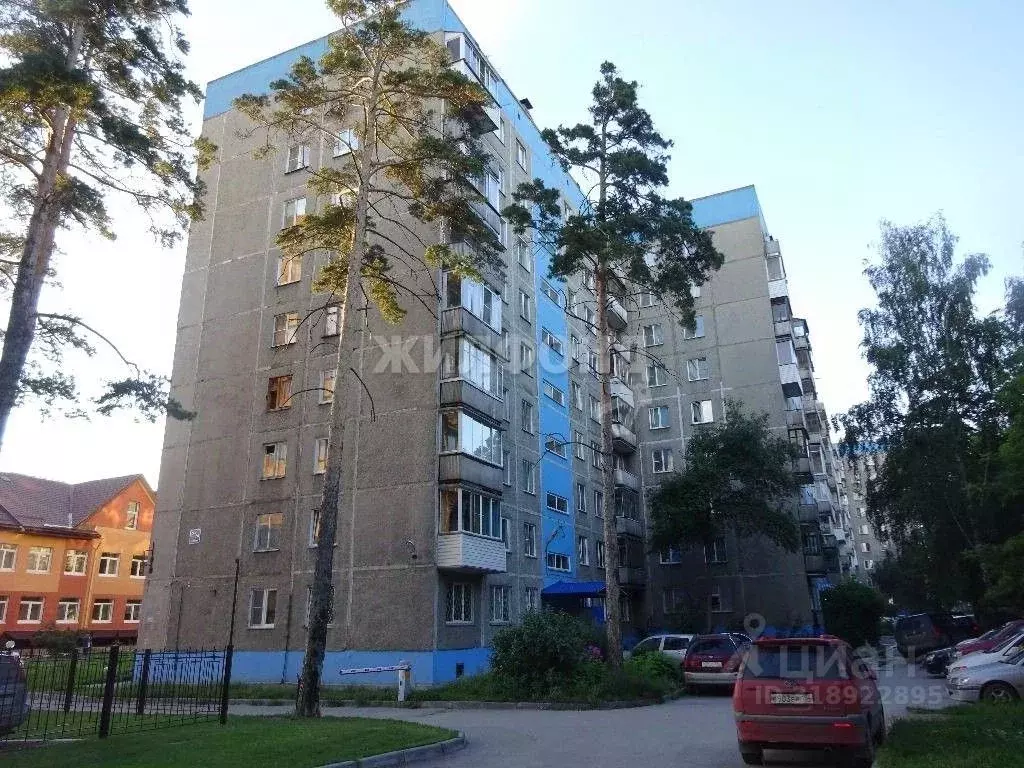 3-к кв. Новосибирская область, Новосибирск Дачная ул., 21/4 (62.2 м) - Фото 1