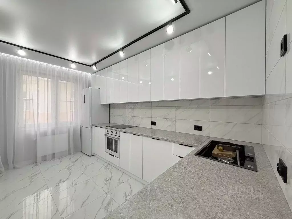 3-к кв. Пензенская область, Пенза Тамбовская ул., 1 (91.0 м) - Фото 1