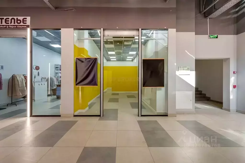 Помещение свободного назначения в Москва наб. Марка Шагала, 1к1 (29 м) - Фото 1