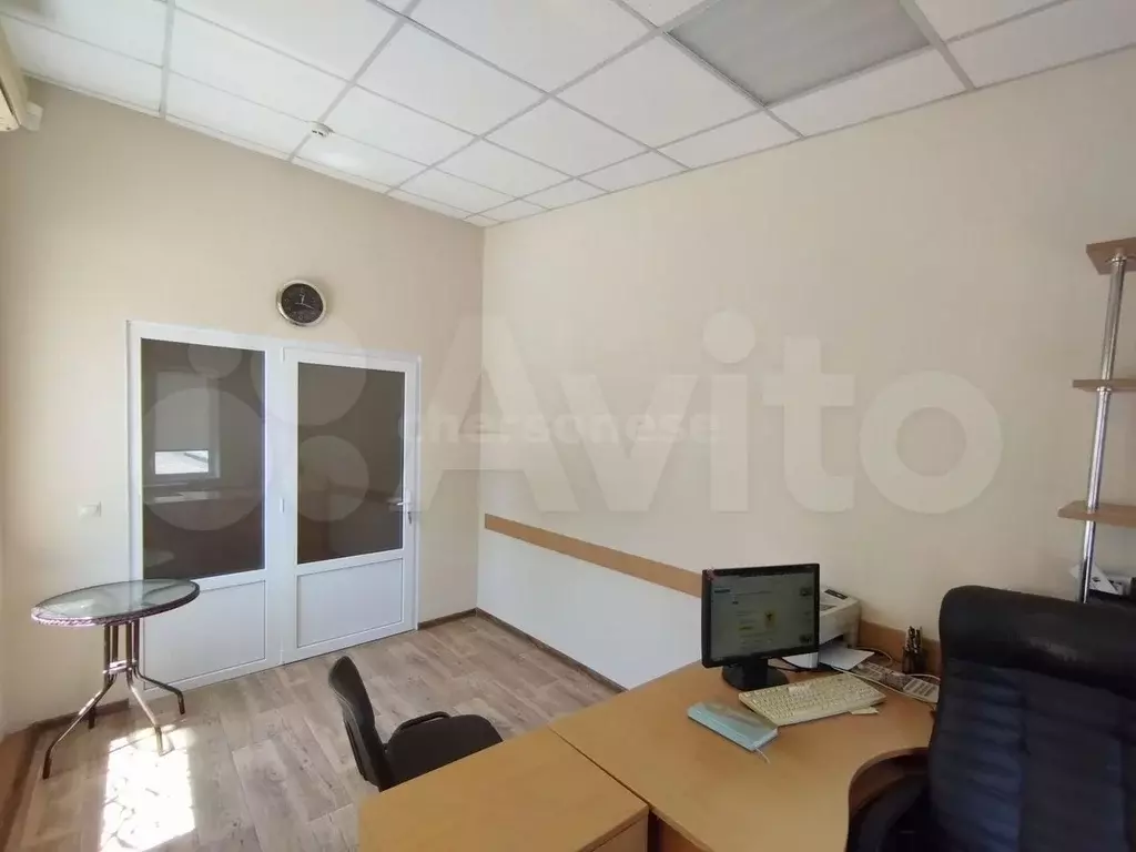 Аренда офисного помещения 15 кв м, 2/2 этаж ул. Керченская. Ленинский ... - Фото 1