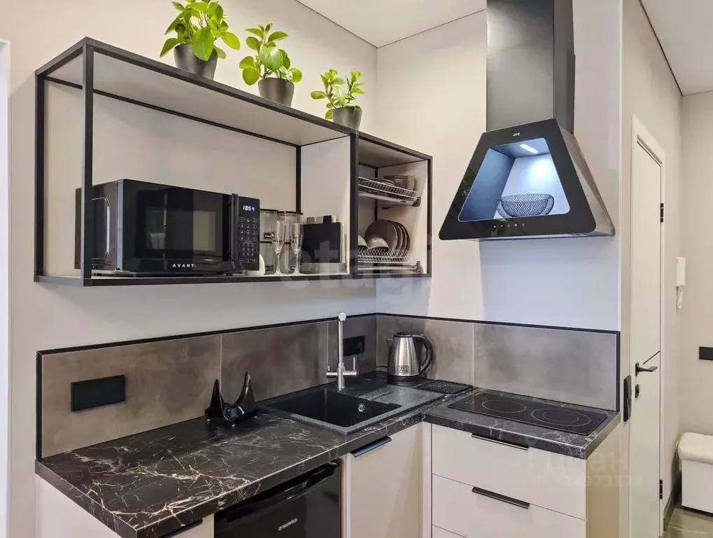 1-к кв. Тюменская область, Тюмень ул. Газовиков, 38к1 (35.4 м) - Фото 1