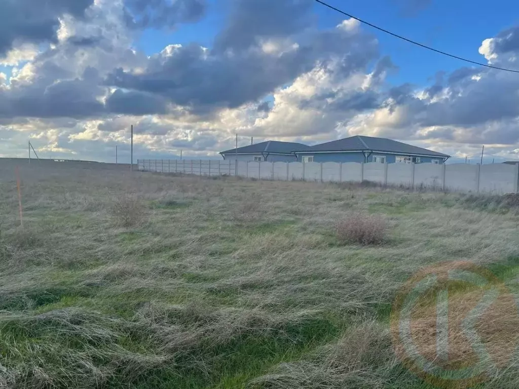 Участок в Крым, Сакский район, Уютненское с/пос, Братские дачи кп  ... - Фото 1