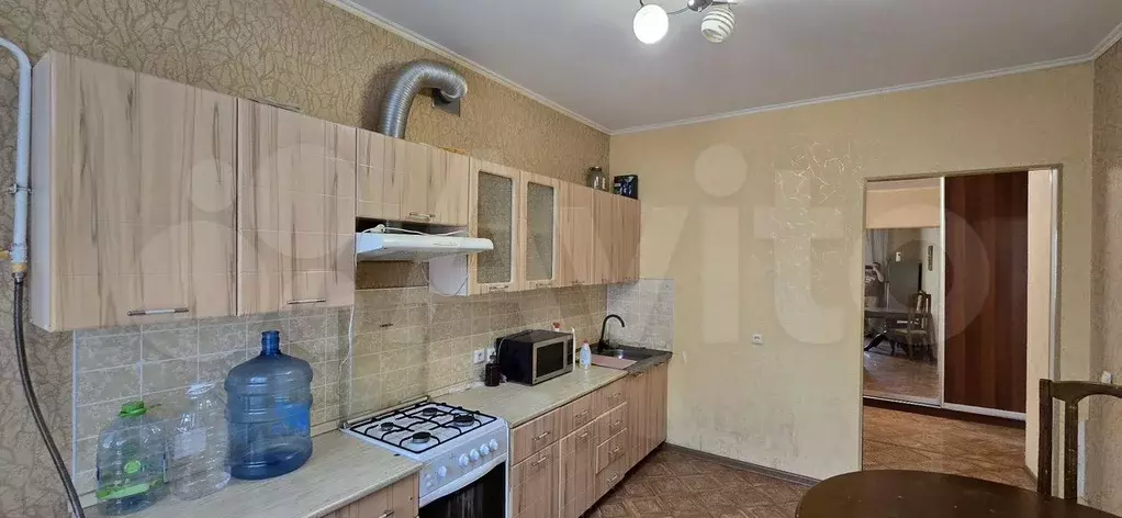 2-к. квартира, 70 м, 2/9 эт. - Фото 0