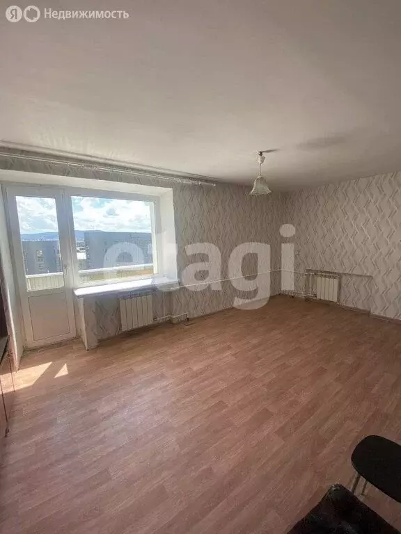 2-комнатная квартира: Улан-Удэ, Октябрьская улица, 37 (43.4 м) - Фото 0