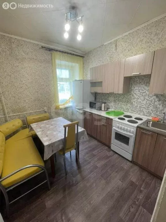 2-комнатная квартира: Новый Уренгой, район Коротчаево, проспект Мира, ... - Фото 2