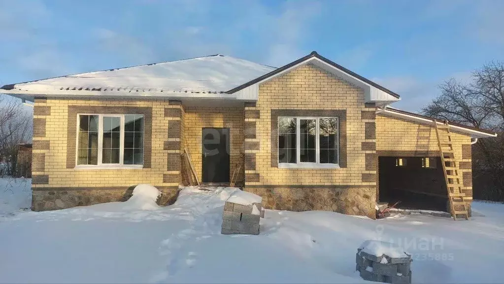 Дом в Белгородская область, Яковлевский муниципальный округ, ... - Фото 1