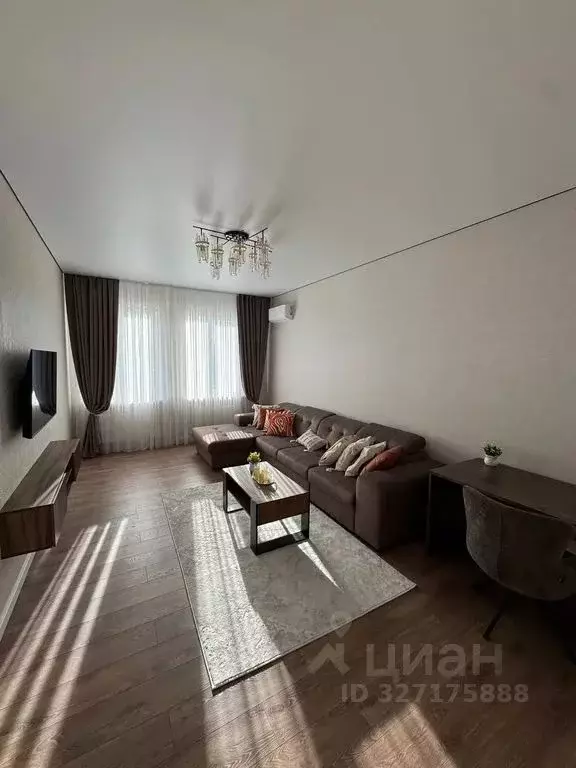 2-к кв. Кабардино-Балкария, Нальчик ул. Лермонтова, 4 (89.0 м) - Фото 1