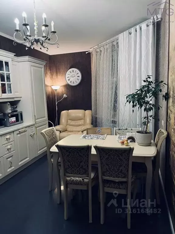 2-к кв. Санкт-Петербург ул. Ворошилова, 25к2 (72.2 м) - Фото 1