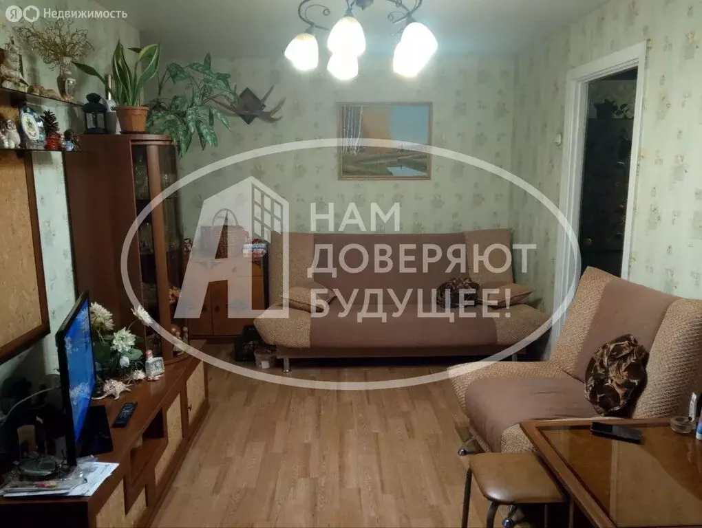 3-комнатная квартира: Глазов, Чепецкая улица, 13 (56.8 м) - Фото 2