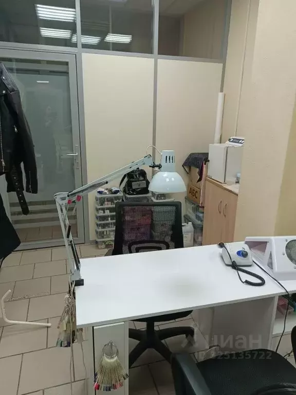 Помещение свободного назначения в Московская область, Красногорск ... - Фото 1