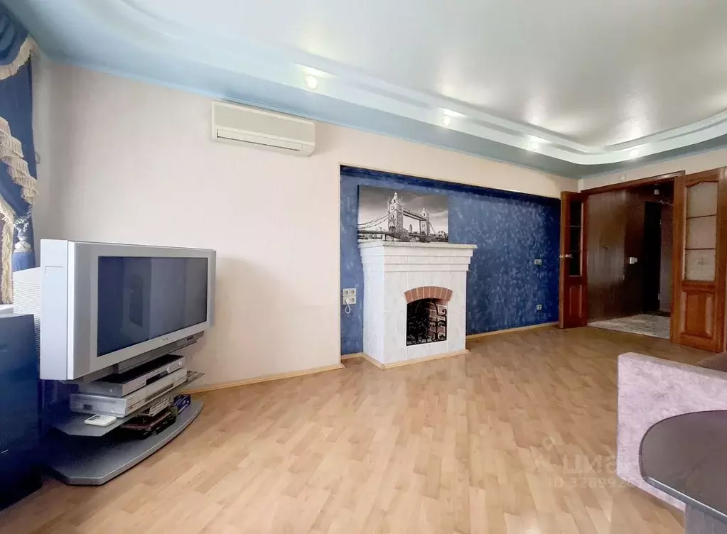 3-к кв. Пермский край, Пермь Екатерининская ул., 167 (57.9 м) - Фото 2