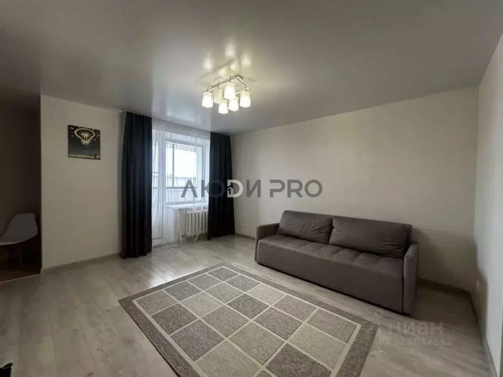 2-к кв. Алтайский край, Барнаул тракт Павловский, 74 (64.4 м) - Фото 1