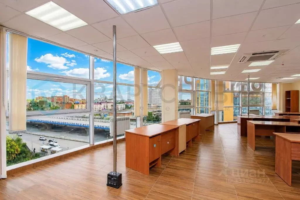 Офис в Омская область, Омск ул. Фрунзе, 1к4 (595 м) - Фото 1