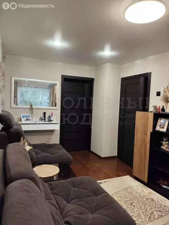 2-комнатная квартира: Боровичи, Сушанская улица, 10 (40.4 м) - Фото 2