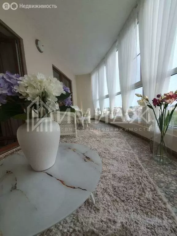 Квартира-студия: Сочи, Демократическая улица, 43 (85 м) - Фото 0