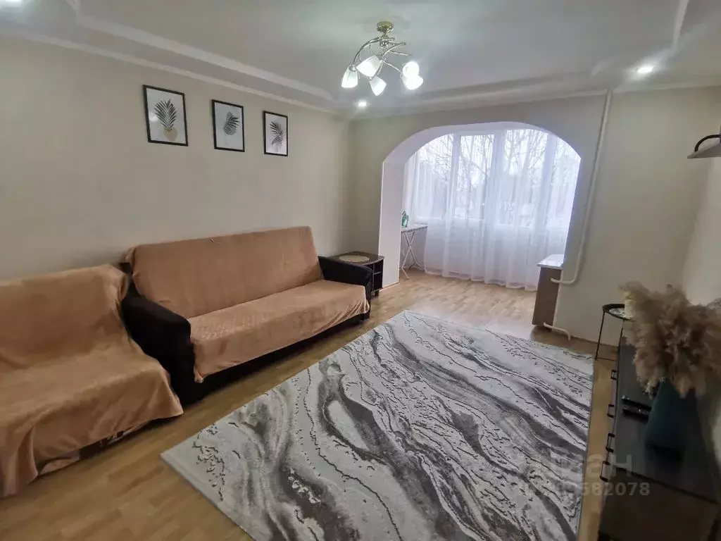 2-к кв. Ставропольский край, Кисловодск Велинградская ул., 8 (56.0 м) - Фото 0