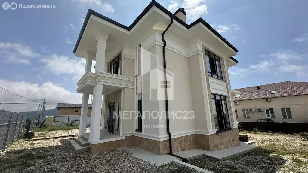 Дом в село Архипо-Осиповка, Медовая улица (160 м) - Фото 0